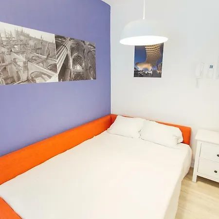 Apartment Colorful And Diaphanous- 3bd 1bth - Peral Seville