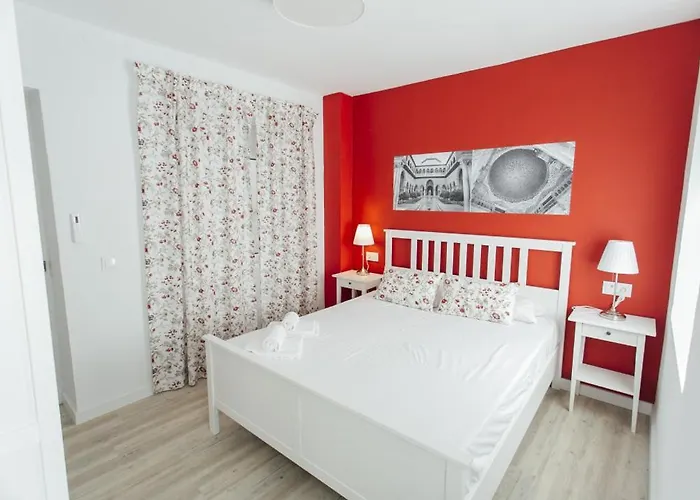 Lejlighed Colorful And Diaphanous- 3bdr 1bth - Peral Sevilla