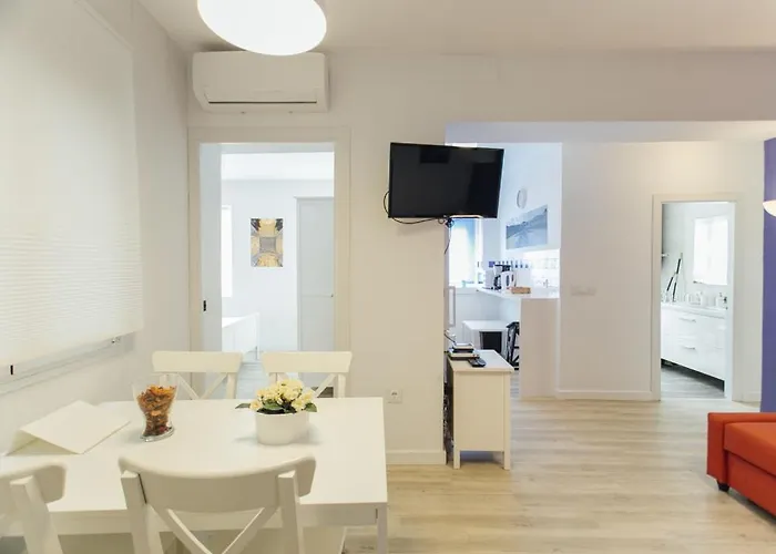 Colorful And Diaphanous- 3bdr 1bth - Peral * Sevilla