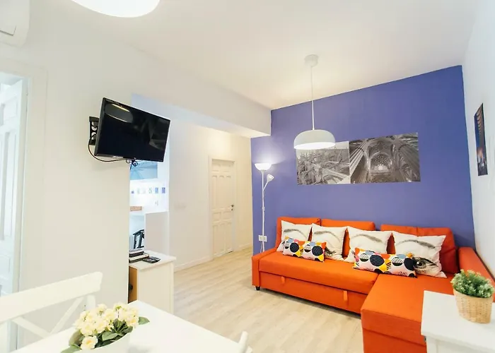 Colorful And Diaphanous- 3bdr 1bth - Peral * Sevilla